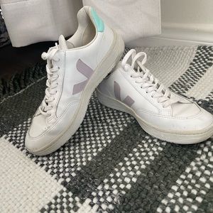 VEJA V12 Leather Sneakers